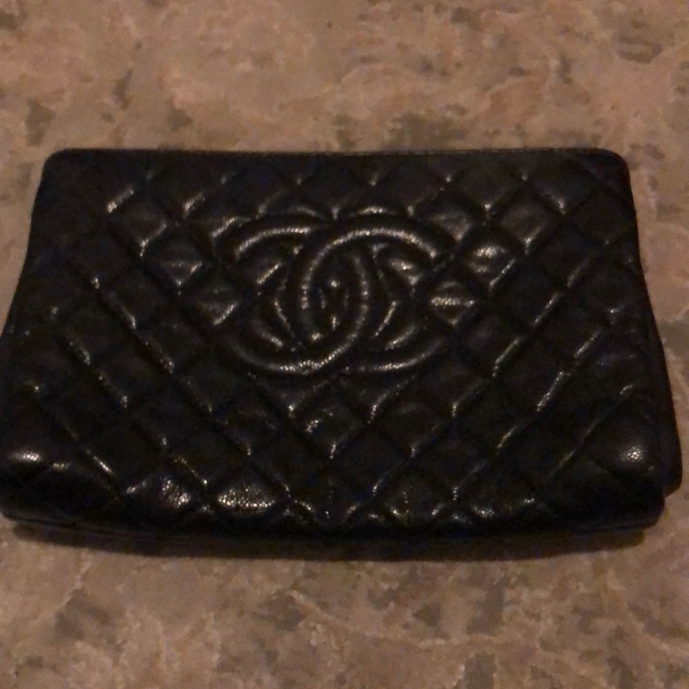 Chanel clutch
